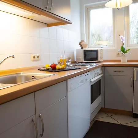 An Den Salzwiesen * Boltenhagen (Ostseebad)